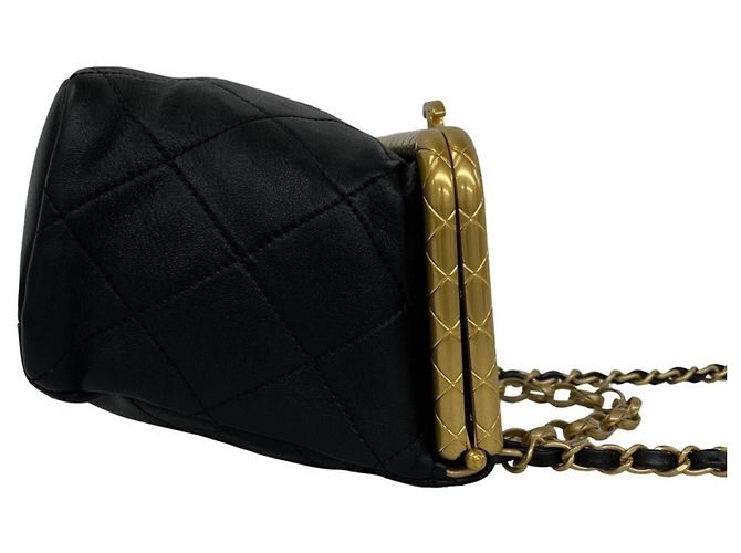 Borsa a tracolla 2-Way Chanel Matelassé in pelle d'agnello Nero - vista 6
