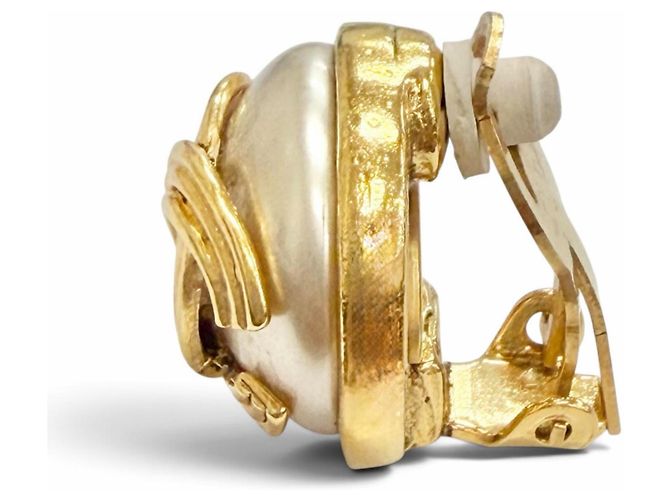 Pendientes de clip CHANEL Vintage 94A Coco Mark Eco Pearl Dorado - vista 3