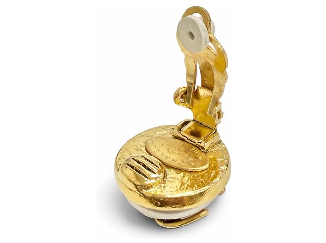 Pendientes de clip CHANEL Vintage 94A Coco Mark Eco Pearl Dorado - vista 4