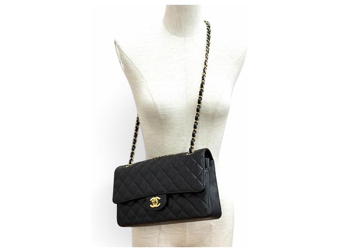 Bolsa de Ombro Chanel A01112 Matelassé Preto - vista 3