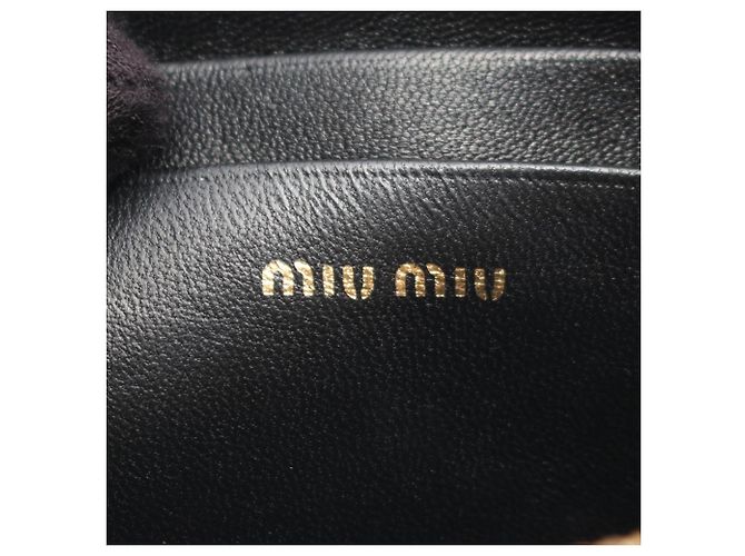Miu Miu Matelassé Mini Schultertasche Schwarz - Ansicht 4