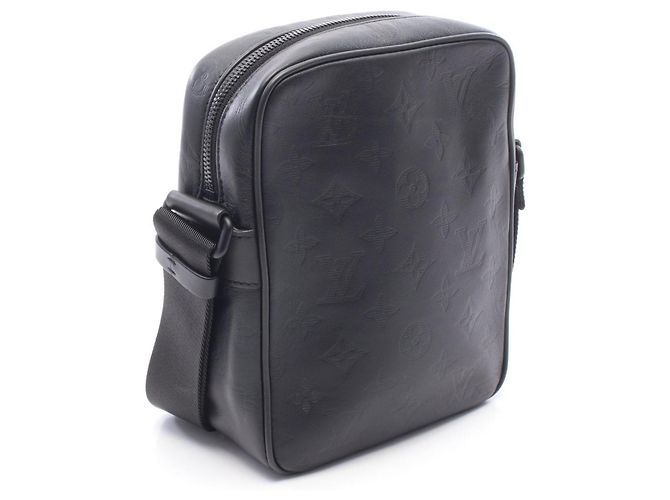 Borsa a tracolla Louis Vuitton Danube PM NM Nero Monogramma - vista 2