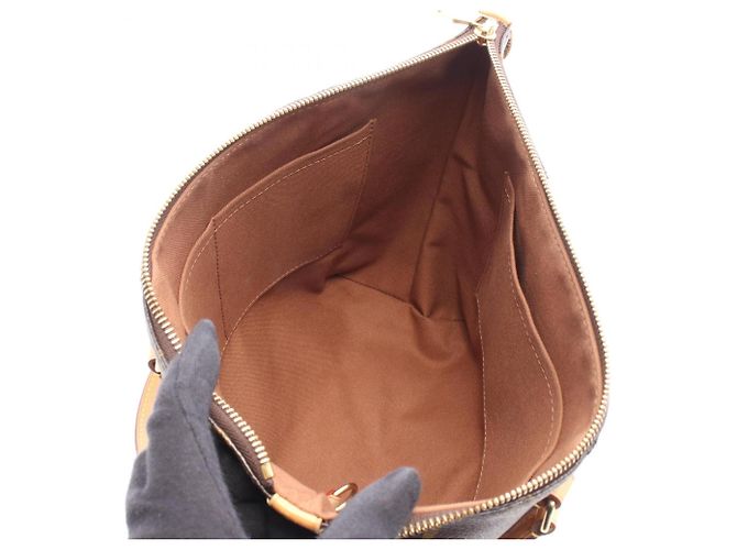 Sac Cabas Louis Vuitton Totally PM Marron Monogramme - vue 3