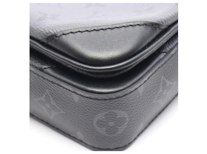 Borsa a tracolla Louis Vuitton Trio Messenger Marrone Nero Monogramma - vista 5