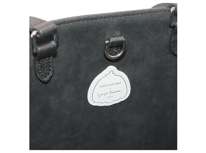 Borsa Tote Louis Vuitton Onthego MM LVxYK Nero Bianco Monogramma - vista 8