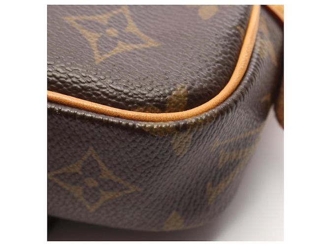 Borsa a tracolla Louis Vuitton Marly Bandoulière Marrone Monogramma - vista 9