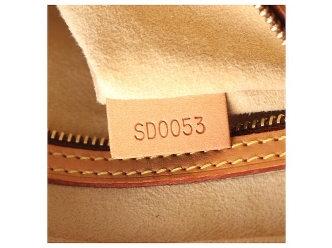 Bolsa de Ombro Louis Vuitton Looping MM Marrom Monograma - vista 5