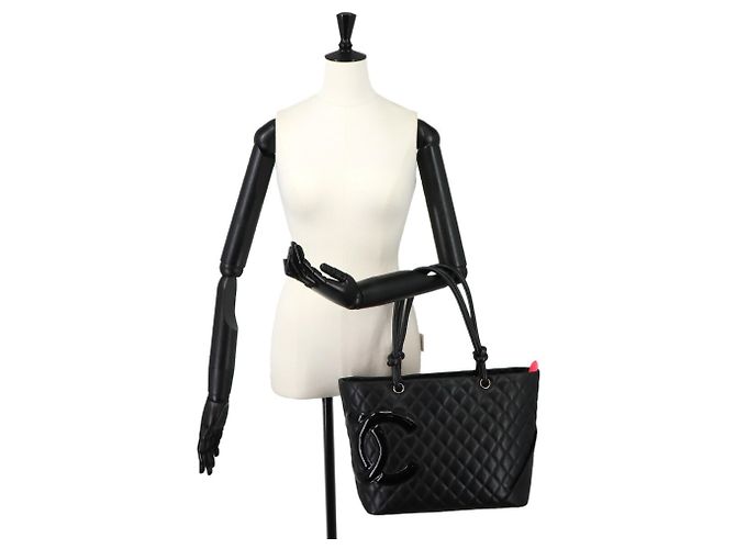 Borsa tote grande Chanel Cambon Line Nero - vista 10