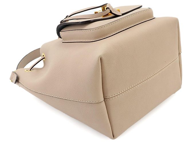 Louis Vuitton Lock Me Bucket Handtasche Grau - Ansicht 4