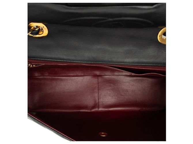 Chanel Black Maxi XL Classic Lambskin Single Flap Nero - vista 4