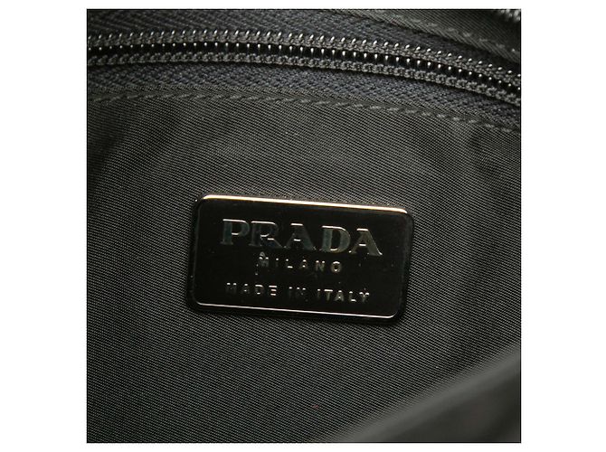 Prada Borsa Crossbody in Tessuto Nero con Chiusura a Zip - vista 5
