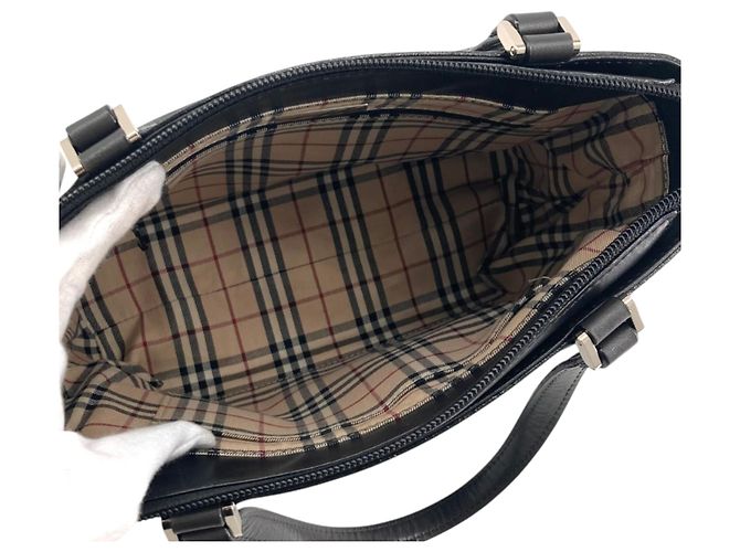 Burberry Handtasche aus schwarzem Leder - Ansicht 5