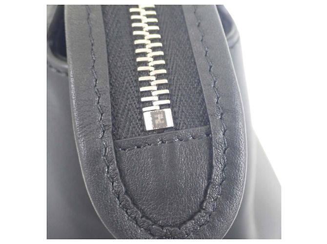 Fendi By The Way Satchel aus Leder in Schwarz, Größe Medium - Ansicht 9