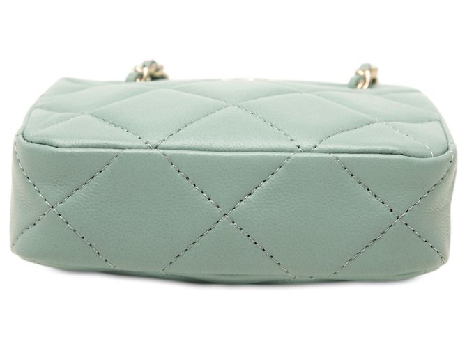 Chanel Mini CC Quilted Lambskin Chain Crossbody Verde - vista 3