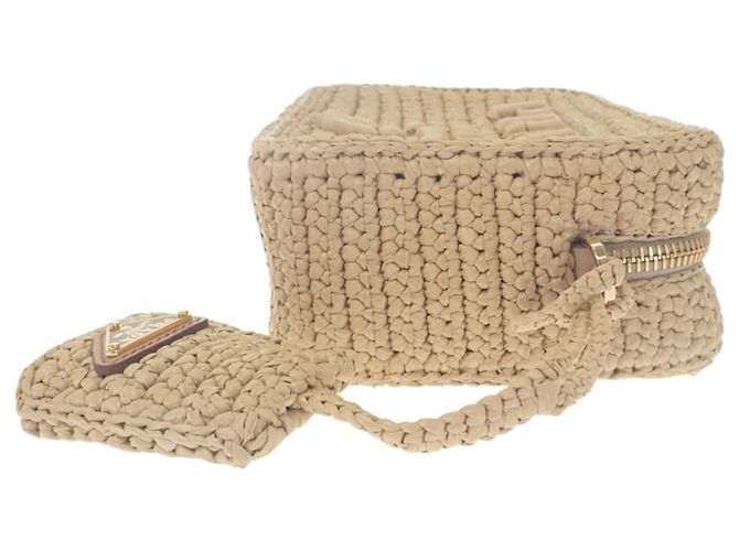 Prada Brique Crossbody-Tasche aus Raffia-Häkeloptik in Beige - Ansicht 9