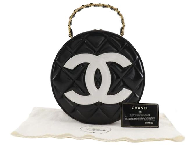 Chanel CC runde Vanity Bag aus schwarzem Lackleder gesteppt - Ansicht 16
