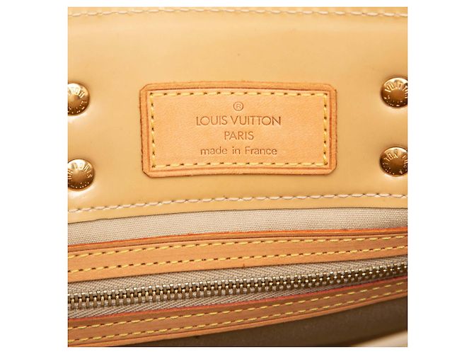 Louis Vuitton Beige Monogram Vernis Reade PM - vista 5
