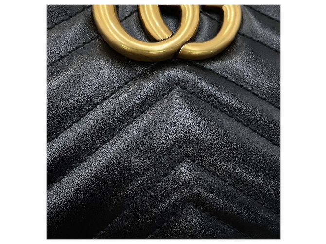 Gucci Borsa a tracolla GG Marmont Matelassé in pelle di vitello nera Small Nero - vista 13