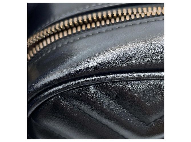 Gucci Borsa a tracolla GG Marmont Matelassé in pelle di vitello nera Small Nero - vista 14