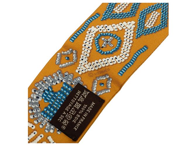 Pañuelo de seda Twilly Hermès Yellow Kelly en Perles Amarillo Mostaza - vista 4