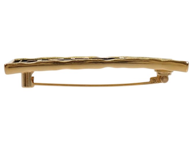 Spilla Chanel con placca logo in pelle e placcata oro D'oro - vista 12
