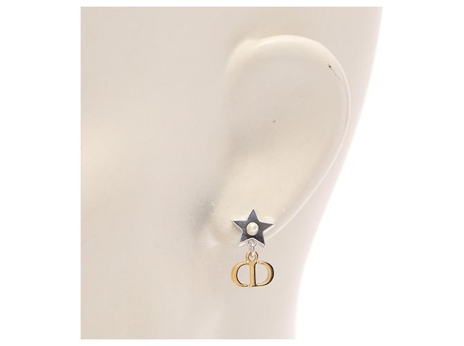 Pendientes Christian Dior CD Logo Plata Blanco Dorado - vista 4