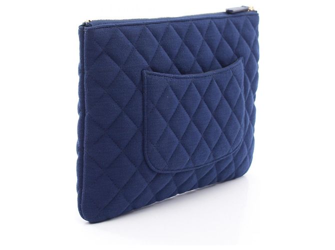 Borsa a mano clutch Chanel Matelassé Second Bag Blu - vista 2