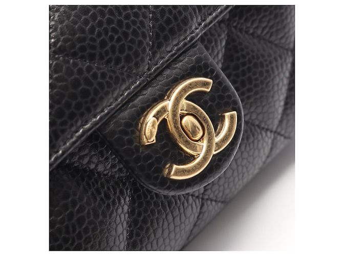 Timeless Chanel Matelassé Small Flap Schultertasche Schwarz - Ansicht 8