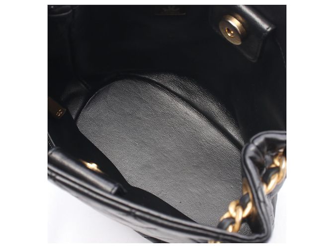 Picca borsa bucket Chanel Matelassé Nero - vista 8