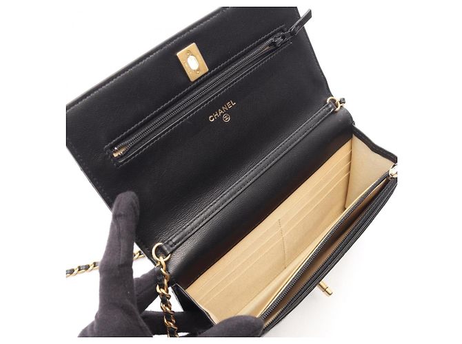 Borsa a tracolla Chanel Matelassé Nero - vista 3