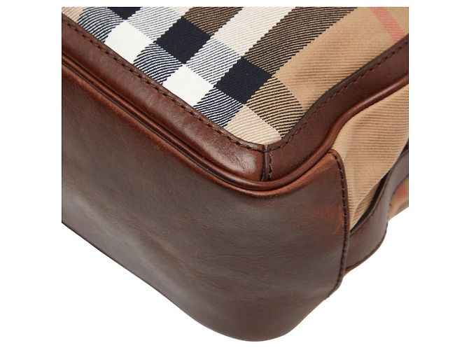 Bolsa Messenger Burberry Nova Check Marrom - vista 4
