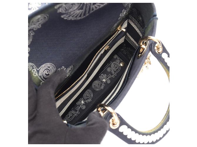 Christian Dior Dior LADY D-LITE Cornelie 2-Way Handtasche Medium Weiß Marineblau - Ansicht 3