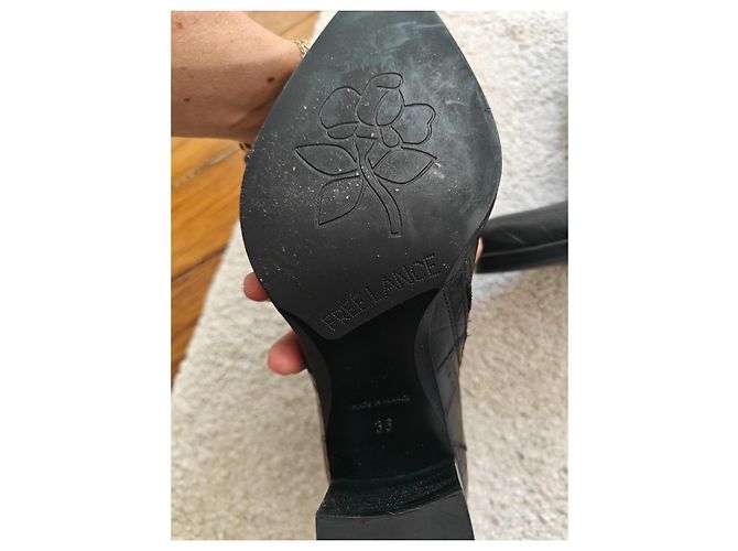 Free Lance Black Croc-Effect Leather Western Ankle Boots - view 4
