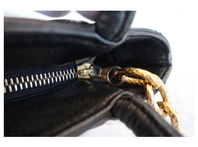 Chanel Medaillon Gesteppte Tote Bag Schwarz Kaviarleder - Ansicht 7