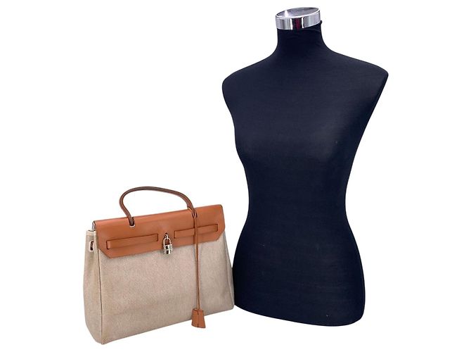 Hermès Bolso de tela Hermes Herbag Castaño Beige - vista 2