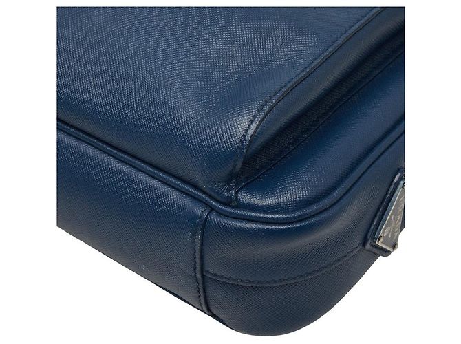 Bolsa Tiracolo Prada com Placa de Logotipo Triangular Azul - vista 4