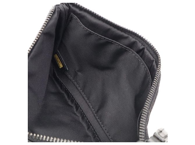Chanel New Travel Line Pochette Borsa a Mano Nera Nero - vista 6