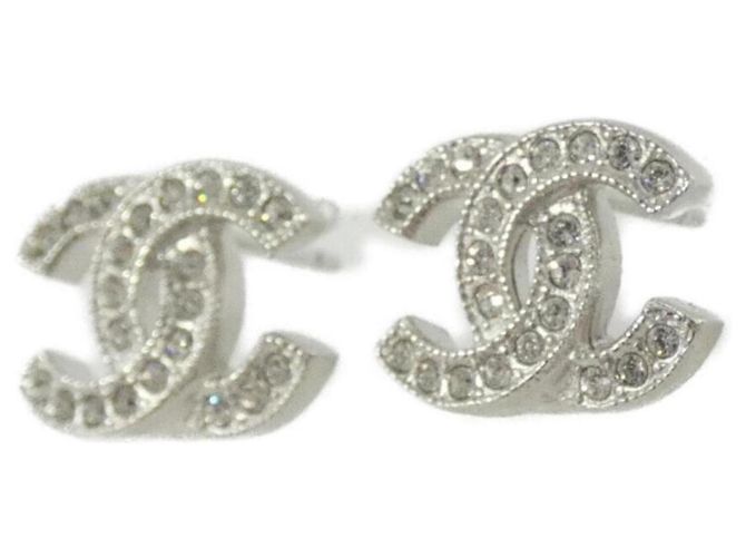 Orecchini a lobo Chanel ABE100 Argento - vista 2
