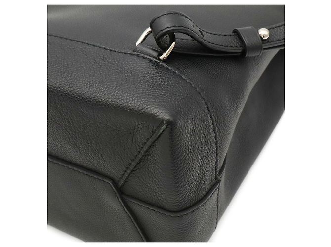 Mochila Louis Vuitton Lockme Preto - vista 4
