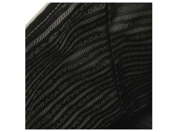 Borsa Tote a Spalla Prada in Nylon e Pelle Nero - vista 9