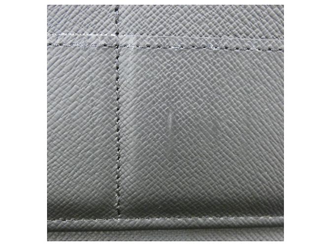 Louis Vuitton Taiga Zippy Wallet Black - view 10