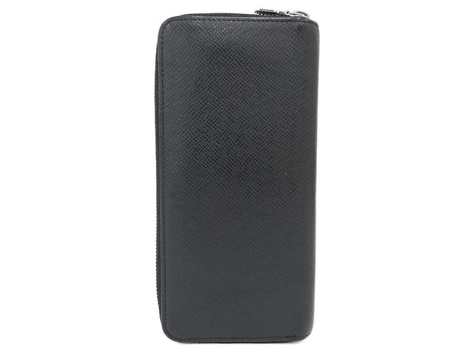 Louis Vuitton Taiga Zippy Wallet Black - view 2
