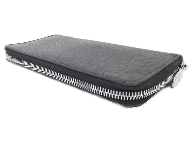 Louis Vuitton Taiga Zippy Wallet Black - view 3