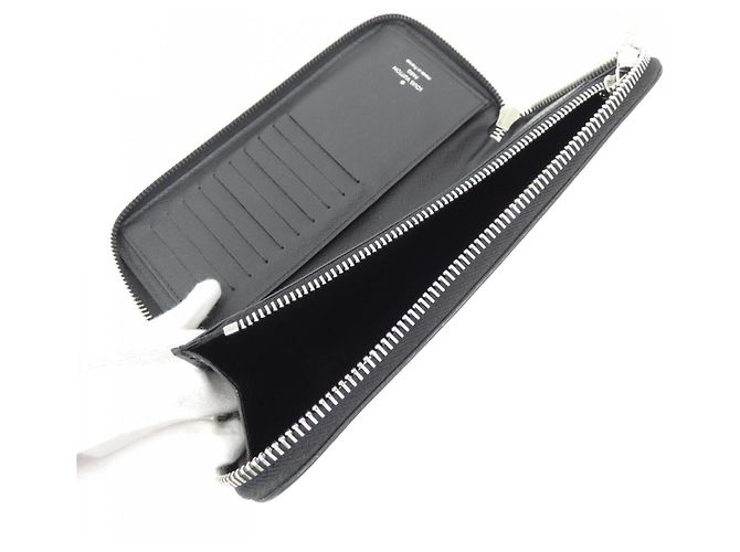 Louis Vuitton Taiga Zippy Wallet Black - view 7