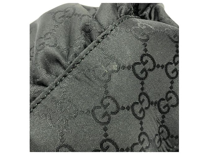 Borsa a tracolla Gucci 265692 in nylon nero - vista 3