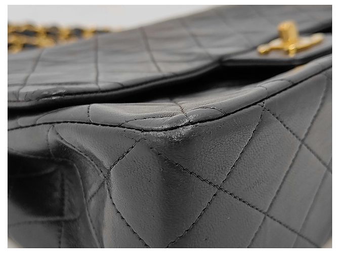 Chanel Classic Double Flap Quilted Lambskin Medium Noir - vue 7