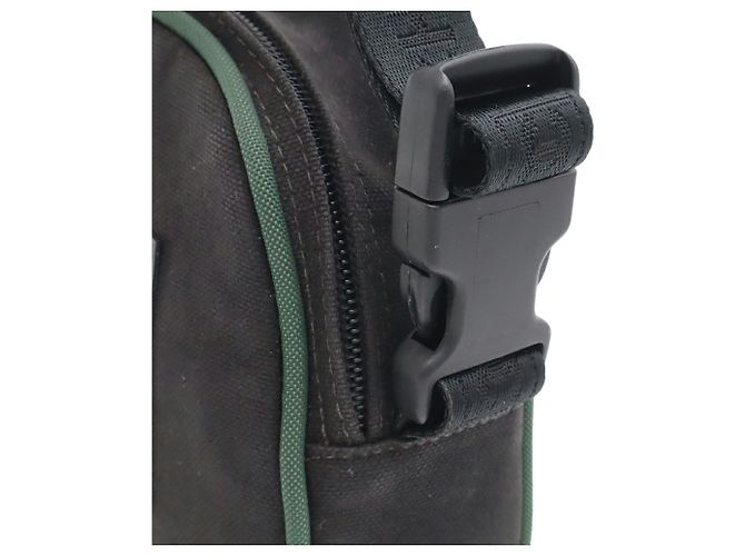 Borsa a tracolla Chanel Sport Line in nylon e tela Nero Verde - vista 6