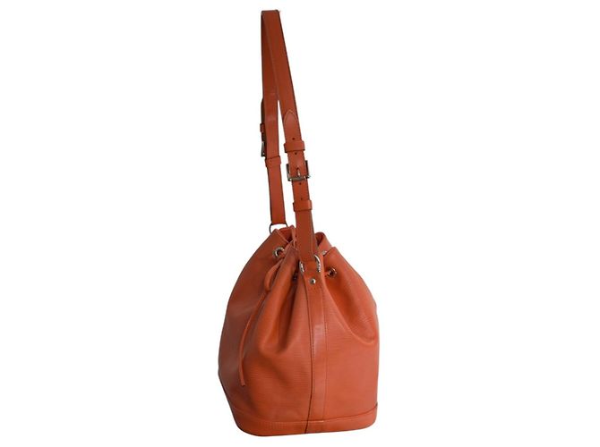 Louis Vuitton Noé Petit Pelle Epi Arancione Mandarino - vista 5