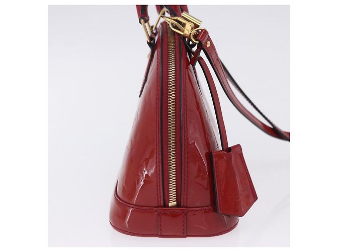 Louis Vuitton Alma Monogram Vernis BB Vermelho - vista 4