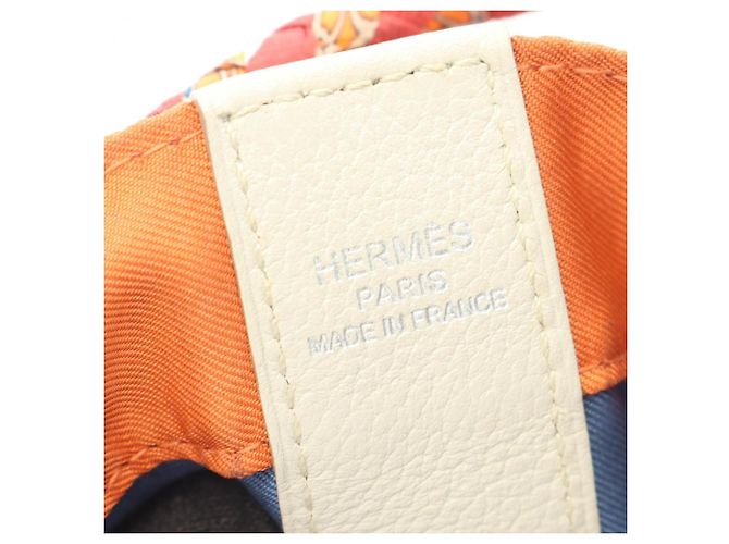 Hermès Borsa a tracolla Hermes Soie Coeur 22 Brides de Gala Multicolore Arancione - vista 4